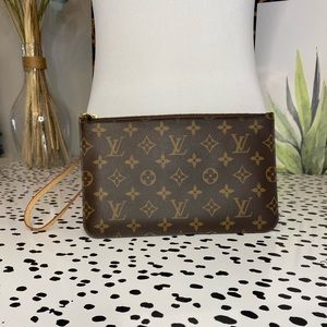 Louis Vuitton Neverfull GM Pouch